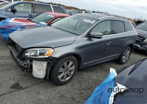 2017 Volvo Xc60 T5 Inscription z USA, uszkodzony, nr VIN YV440MRU1H2126444